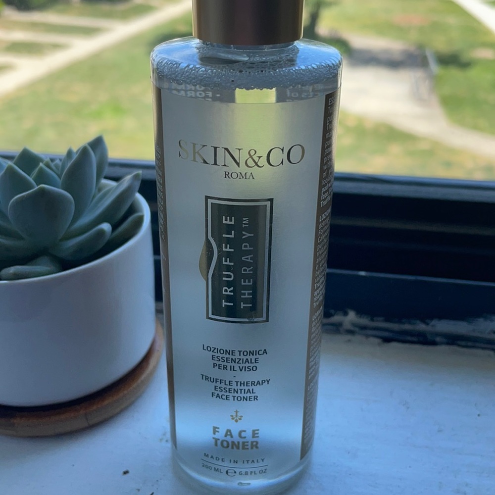 Skin & Co Truffle Therapy Face toner